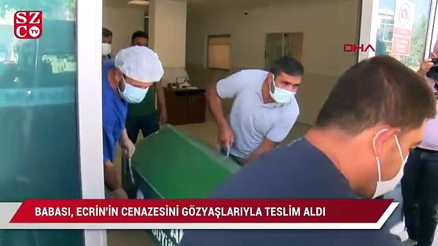 Babası, Ecrin'in cenazesini gözyaşlarıyla teslim teslim aldı