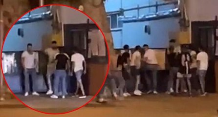 Saldırıya uğrayan gençleri askerler kurtardı