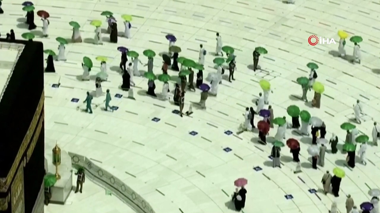 - Hacı adayları, Kabe'yi tavaf etti