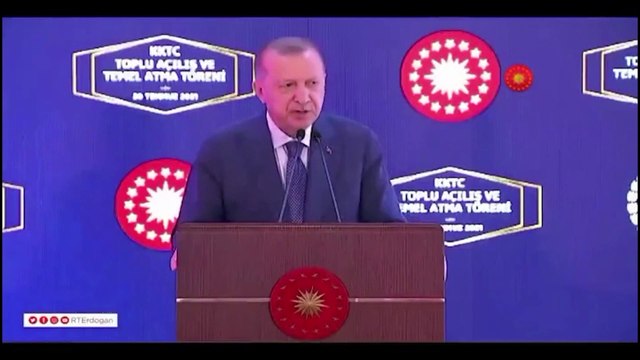 Prompter gitti Erdoğan kızdı: Kim yönetiyor bunu