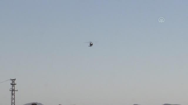 DİYARBAKIR - Bakan Soylu, Lice'deki Şehit Jandarma Kıdemli Başçavuş İsmail Yavuz Üs Bölgesi'nde askerlerle bayramlaştı