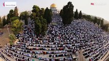 Jérusalem : des milliers de fidèles palestiniens prient dans l'enceinte de la mosquée al-Aqsa
