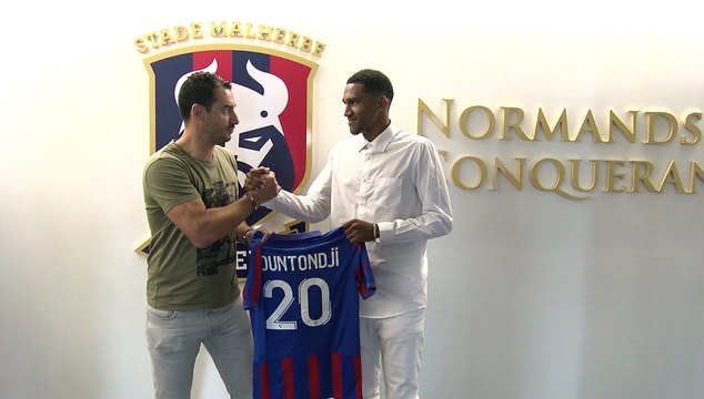 Andréas Hountondji signe son premier contrat professionnel avec le SMCaen jusqu'en 2024