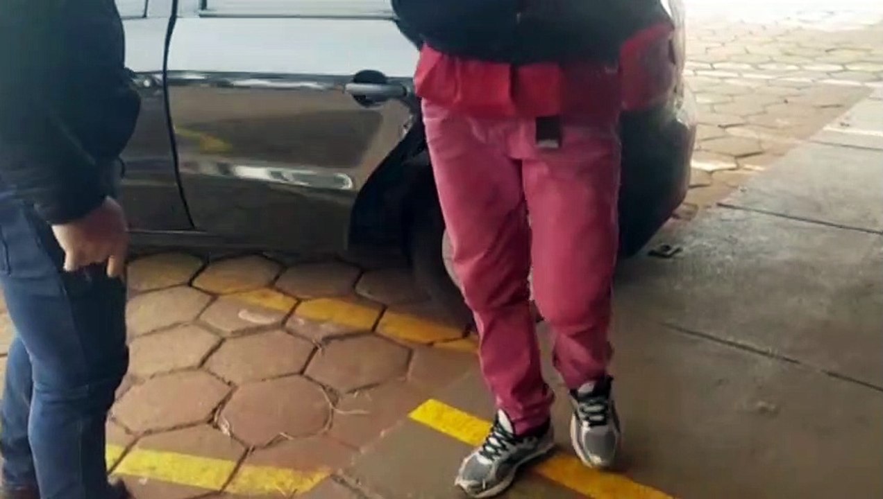 Em ação rotineira, homem que era procurado pela Justiça é detido pela PM no Brasília