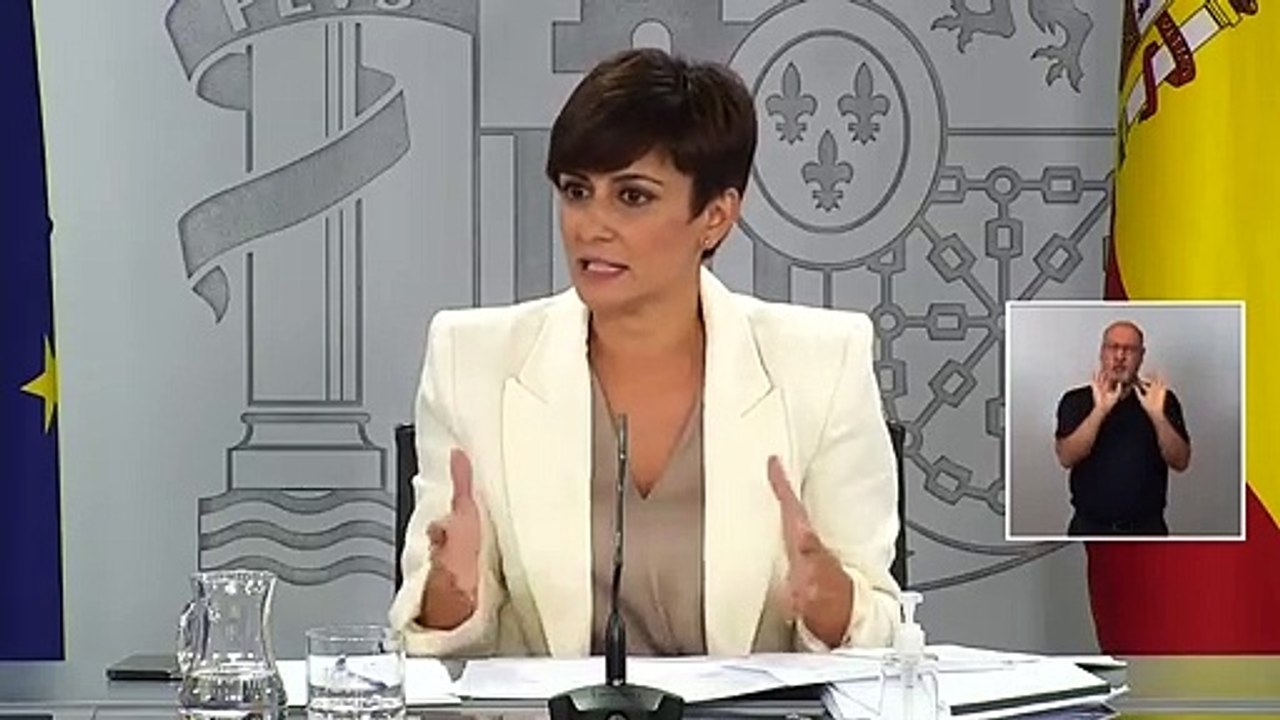 El Gobierno descarta volver a obligar a llevar mascarilla en exteriores y aplicar toques de queda