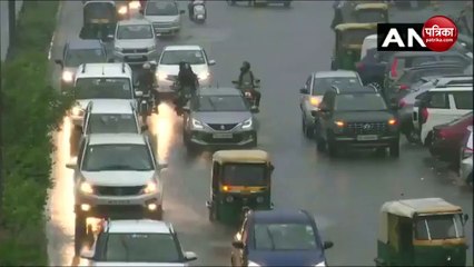 दिल्ली के लुटियन जोन सहित कई इलाकों में हुई बारिश।