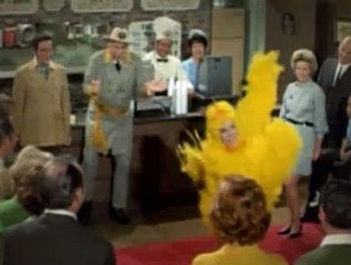 That Girl S04E04 Nobody Here But Us Chickens