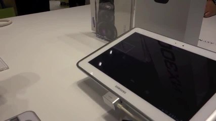 CES 2013 Samsung NX300