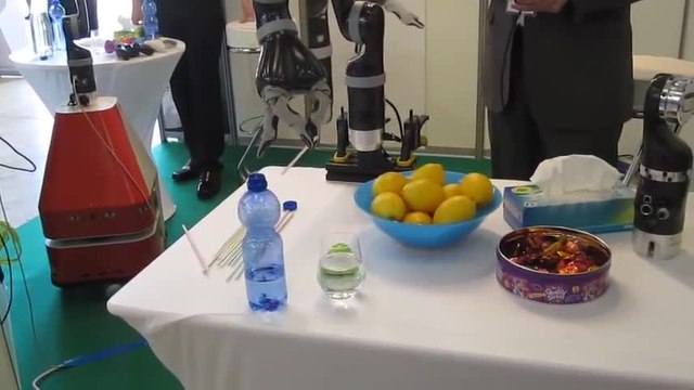 Les Numériques : Jaco by Kinova, bras robotisé au service des personnes handicapées