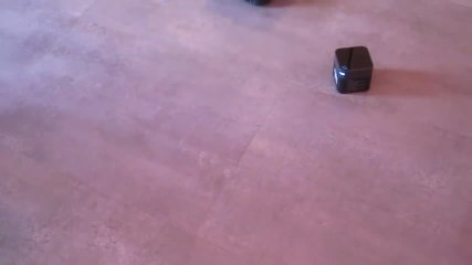 Les Numériques : Robot iRobot Braava 380 en mode serpillière