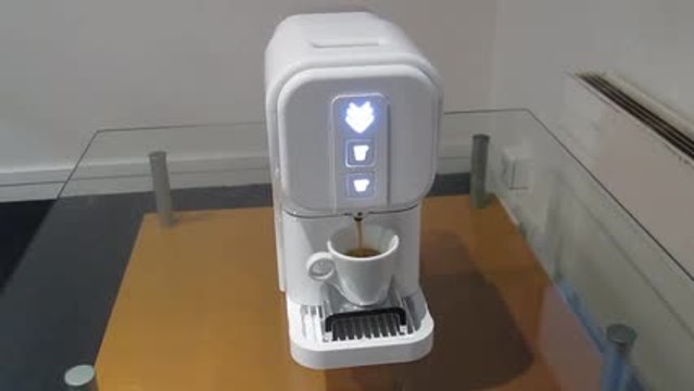 Les Numériques : Cafetière à dosettes Malongo Ek'Oh, préparation de deux tailles d'expresso