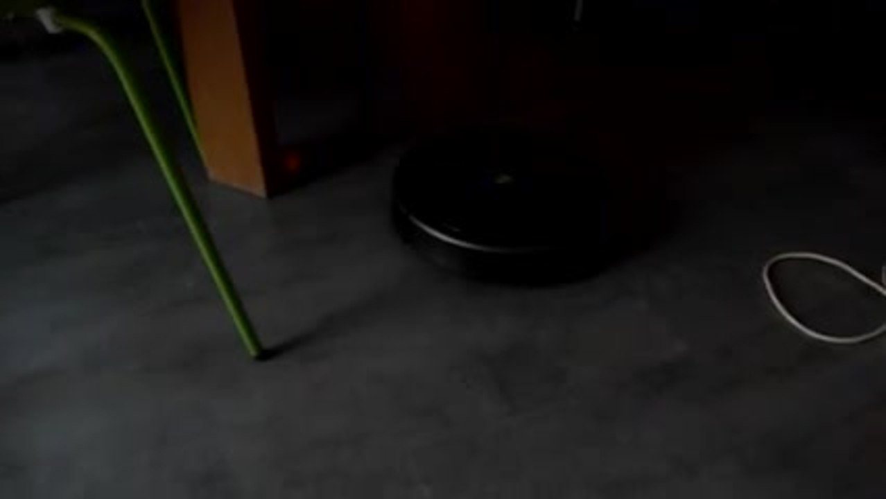 Les Numériques : iRobot Roomba 880 en situation