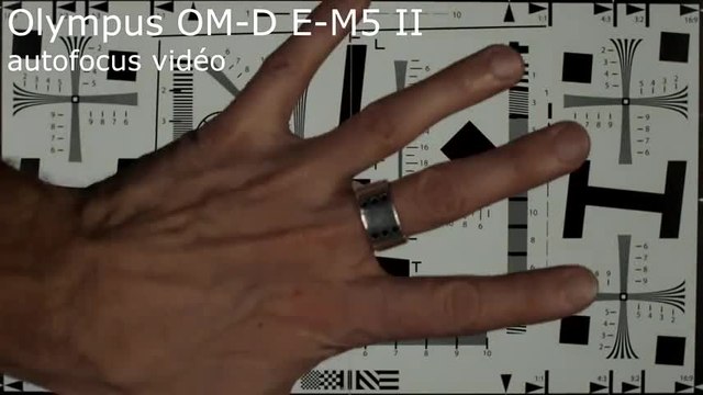 Olympus E-M5 II autofocus video