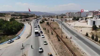 43 ilin geçiş noktası helikopterle havadan denetlendi: Bayramın ilk gününde yollar sakin