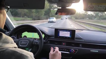 Les Numériques : Prise en main Audi A4 2015 aide à la conduite