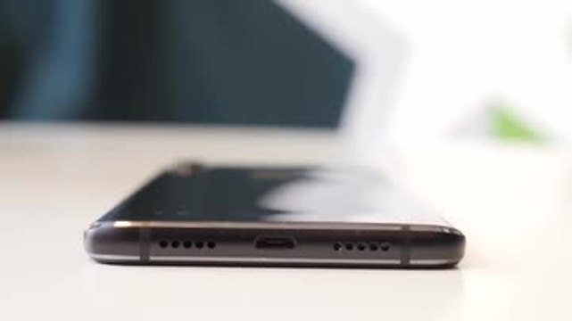 Prise en main du Smartphone Wiko View 2 Pro : pas si pro mais de bon niveau !