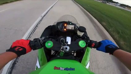Un Wheelie finit mal pour ce motard