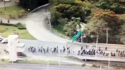 Tải video: Servidores públicos fecham pontes Colombo Salles e Pedro Ivo em Florianópolis