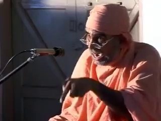 Swami Nirmalananda giri - on Bhagavat Gita