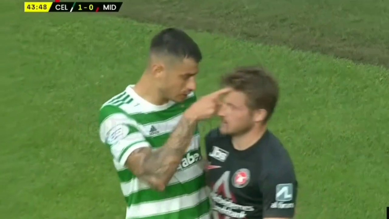 Two Red Cards • Glasgow Celtics 1-1 Midtjylland • UCL Leg I