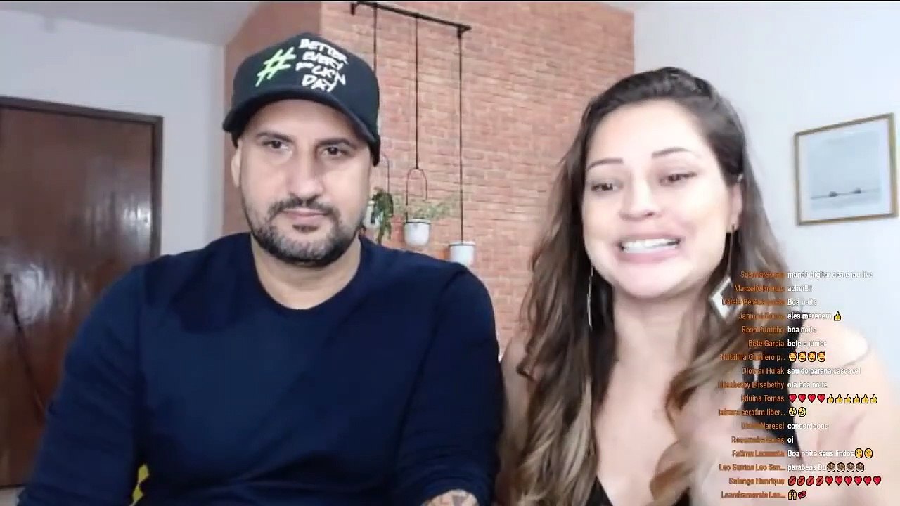 BEIJO NA BOCA - DEA E JAL