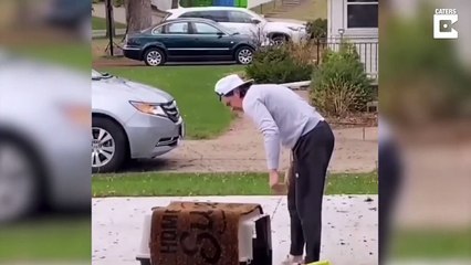 Woman Tells Husband They're Having A Baby With Nostalgic Gesture