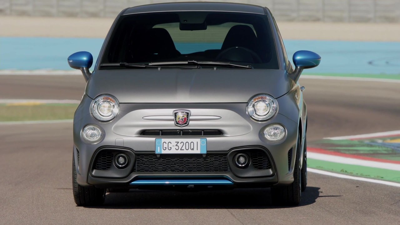 Der neue Abarth F595 – Sportlich bis in die Designelemente