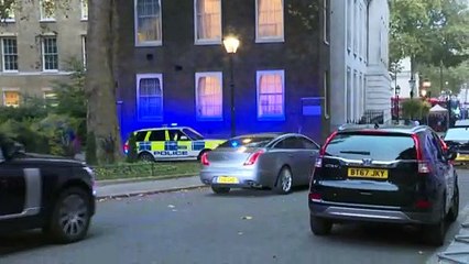 Cummings greift Boris Johnson an: "Wir wollten ihn austauschen"