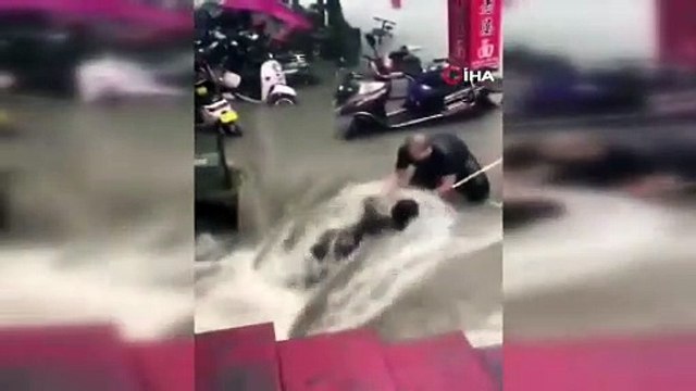 Çin'in Henan eyaletinde sel: 10 binden fazla kişi tahliye edildi