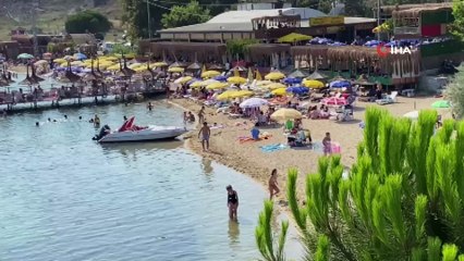 Avşa Adası nüfusunun 15 katını ağırlıyor