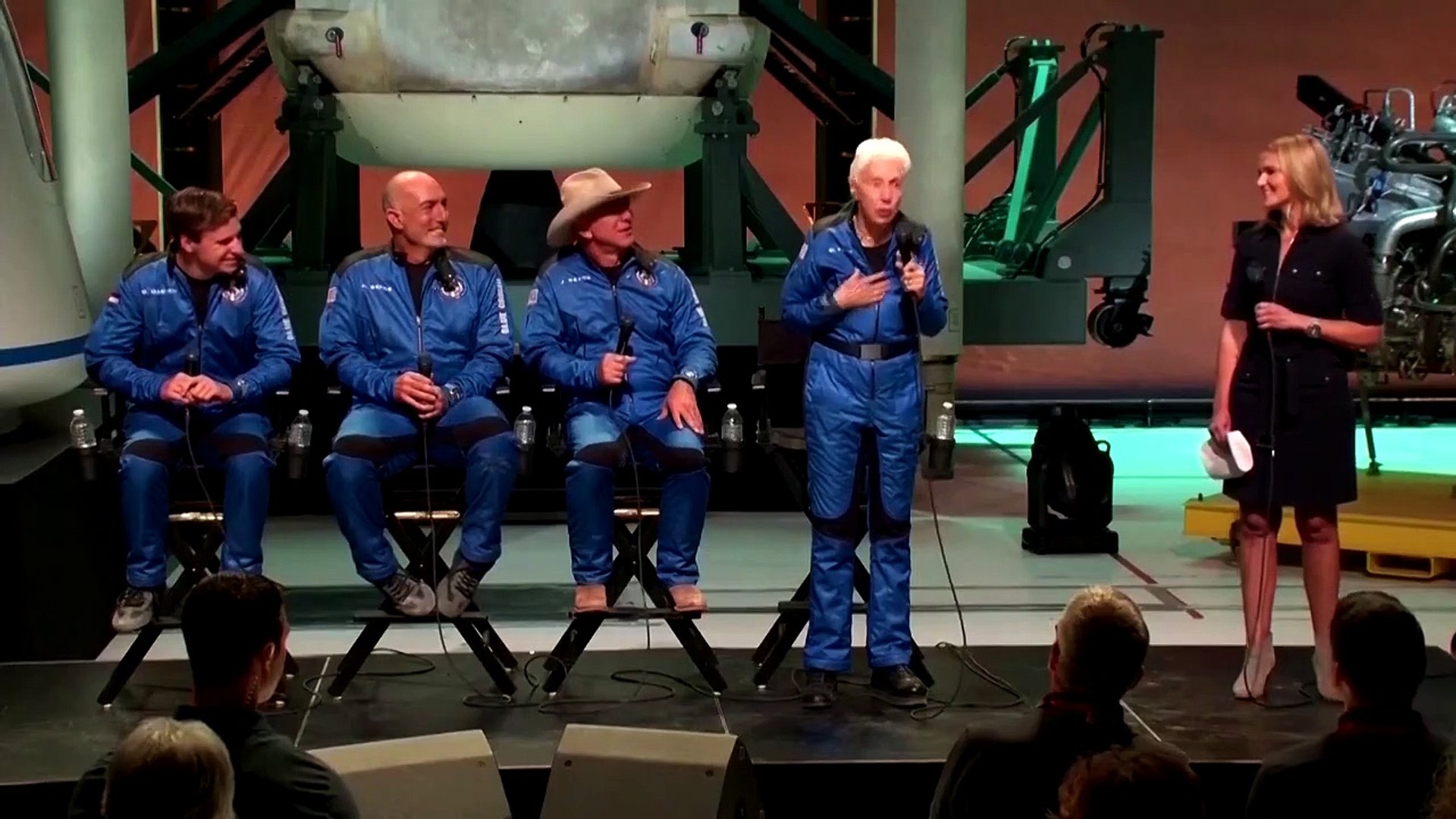 ⁣'Road to space' - Jeff Bezos completes suborbital flight
