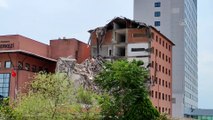 İSTANBUL - Haydarpaşa Numune Hastanesi'nde 6 yıldır kullanılmayan 8 katlı binanın yıkımına başlandı
