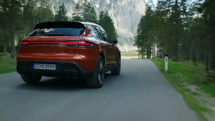 Le Porsche Macan affiche des lignes sportives plus affûtées