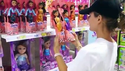 7 MORE REALISTIC TOYS ENGLISH