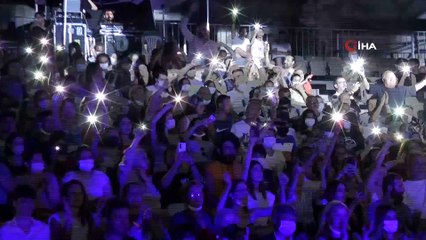 Yeşim Salkım'dan korona virüsle mücadelede 'hijyen' mesajı: 'İslam aleminin kuralları içerisinde hijyen her zaman vardı'