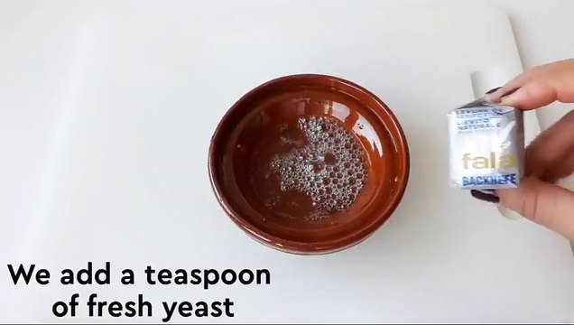 A recipe that amazed everyone who tried it in seconds Whitens the body Snow white Tightens the skin and eliminates wrinkles Melasma and pigmentation