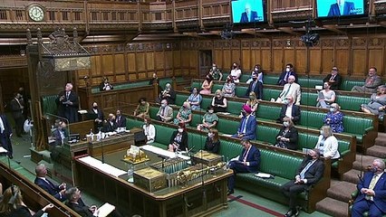 Leaders clash over Covid isolation during chaotic PMQs