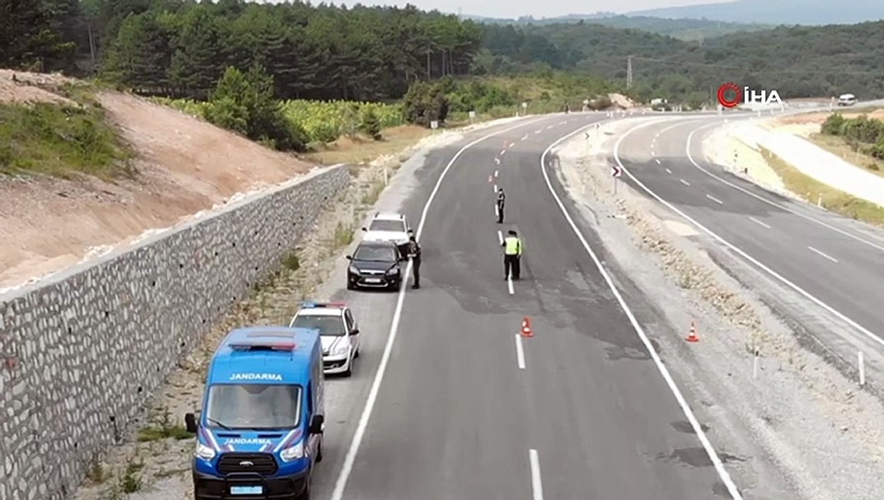 Jandarmadan drone destekli trafik denetimi