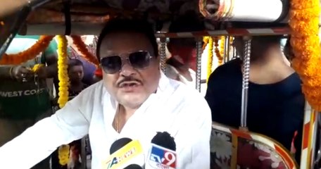 শহিদ দিবসে স্বেচ্ছা পরিষেবা দিয়ে শহিদদের প্রতি শ্রদ্ধার বার্তা দিলেন মদন মিত্র |OneindiaBengali