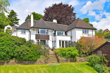 Star property - Woodlands, Oriel Road, Fulwood