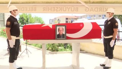 Son dakika! TBMM Başkanı Şentop, 15 Temmuz gazisi Erdinç Süresoy'un cenazesine katıldı