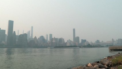Smoke from western wildfires settles in over NYC