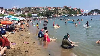 Amasra tatilci akınına uğradı