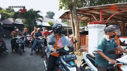 PT Pos Indonesia Salurkan Langsung BST Rp 600.000 ke Rumah Warga