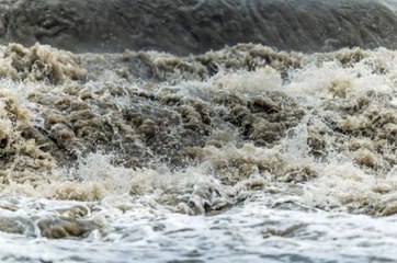 At Least 25 Dead, 100,000 Evacuated After Flooding in China's Henan Province