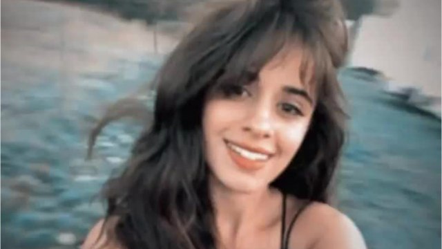 Somos mujeres reales con celulitis y estrías : Camila Cabello tras comentarios sobre su cuerpo