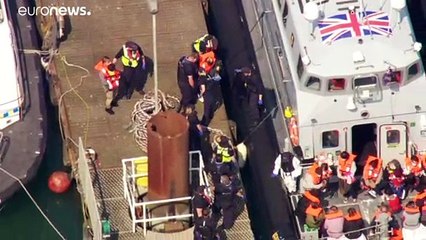 Londres et Paris "renforcent" leur coopération contre l'immigration clandestine.