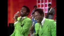 Sam & Dave - Soul Sister, Brown Sugar/ That Lucky Old Sun (Medley/Live On The Ed Sullivan Show, August 31, 1969)