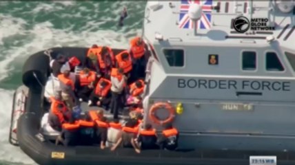 UK and France Agree Deal to Tackle Rise in Channel Crossings