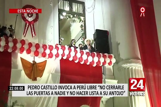 Pedro Castillo brindó balconazo en Plaza San Martín tras recibir credencial del JNE